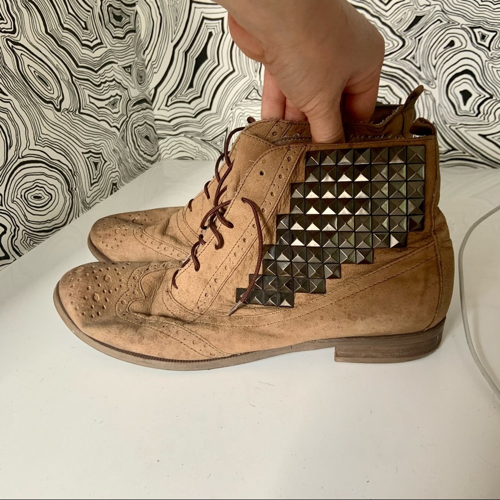 Sam Edelman brown brogue ankle stud boots size 8.5